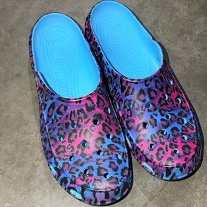 CROCS Leopard Print Clog in Blue and Pink